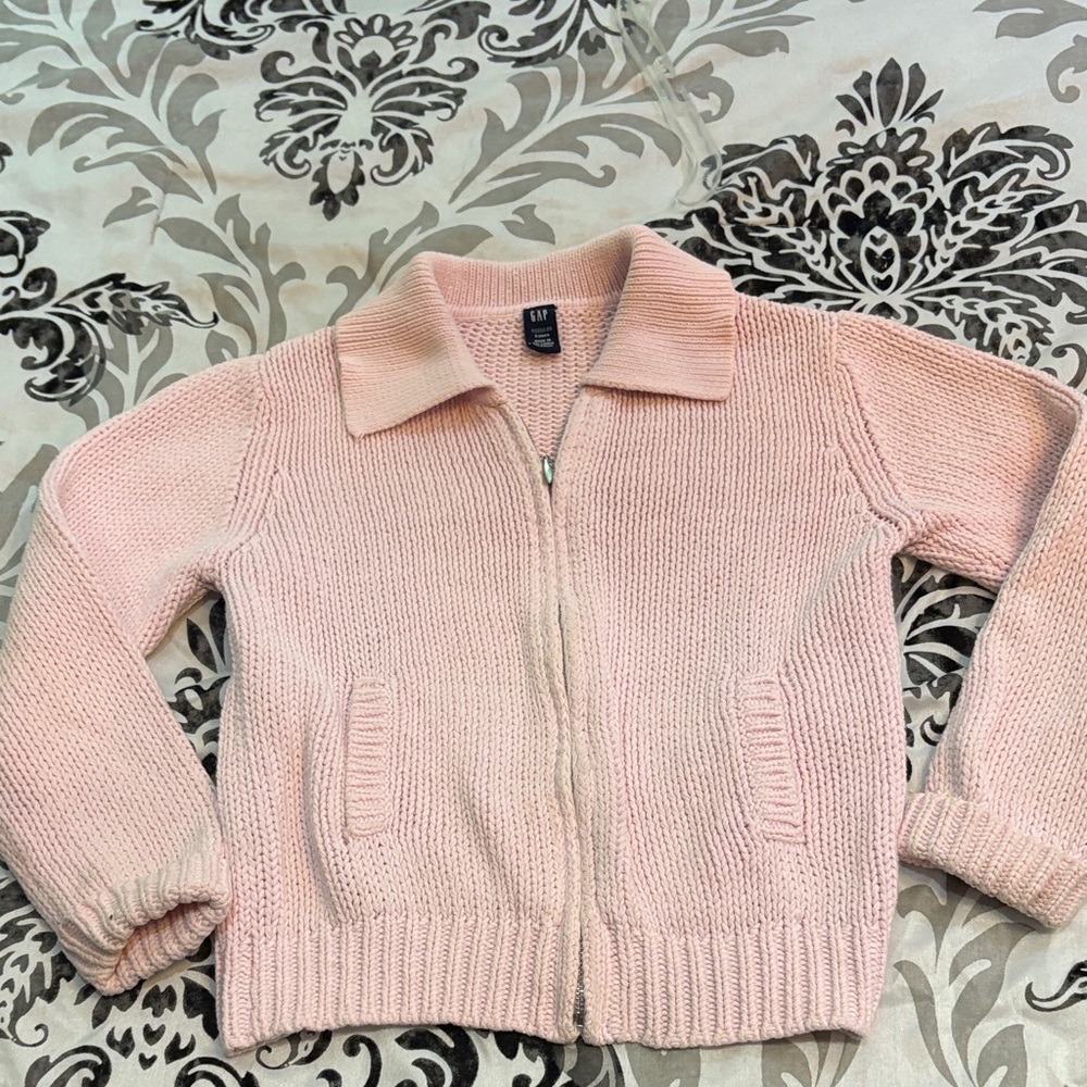 GAP toddler’s Soft Pink Cardigan